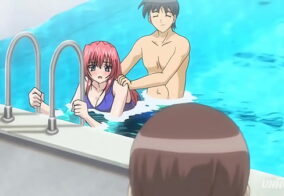 Hentai Quase Pegos na Piscina com muita tesão